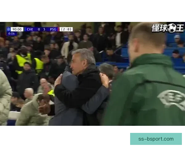 巴黎圣日耳曼宣布因球场升级暂停部分看台销售计划